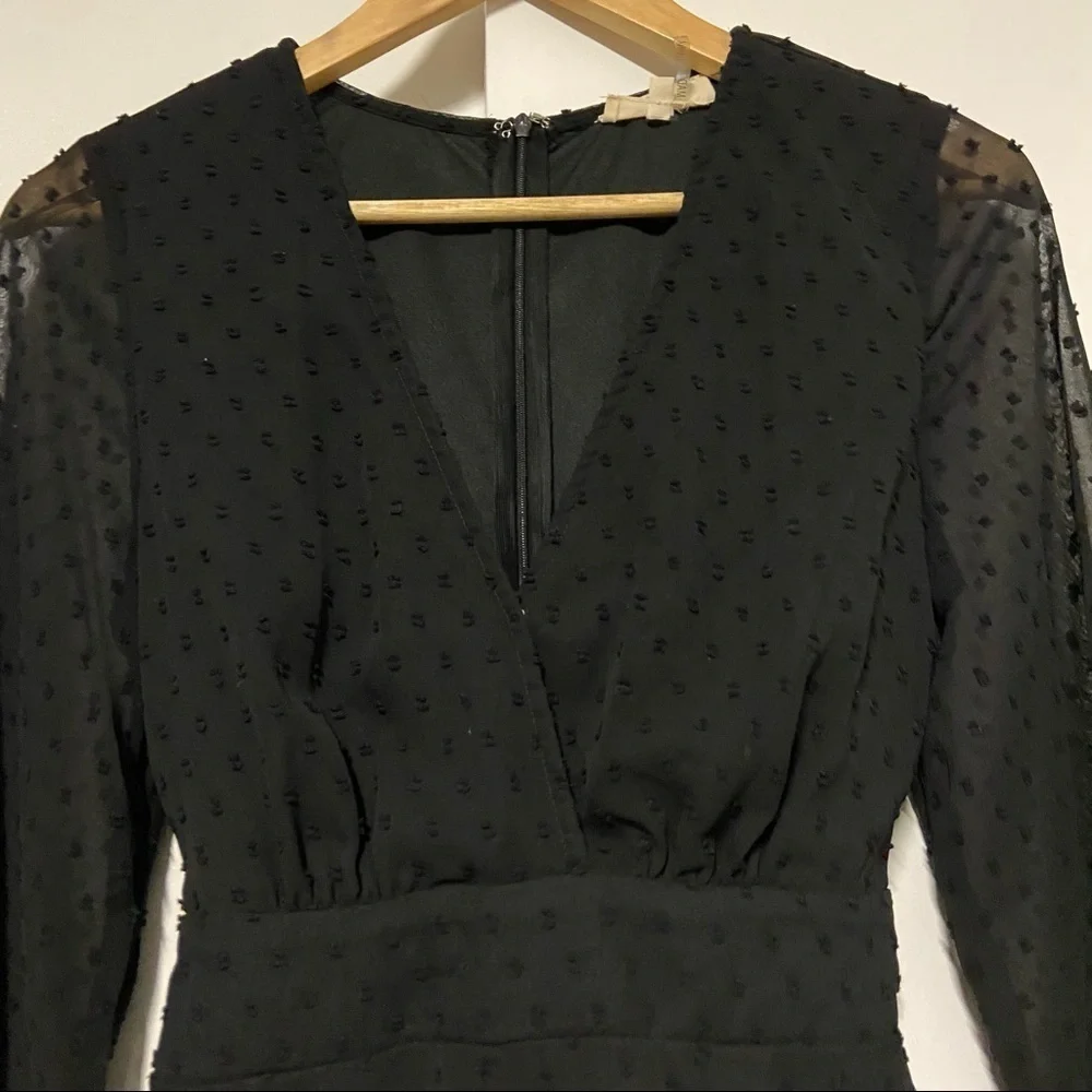 Entro Swiss dot black long sleeve Romper Size Small - Picture 3 of 10